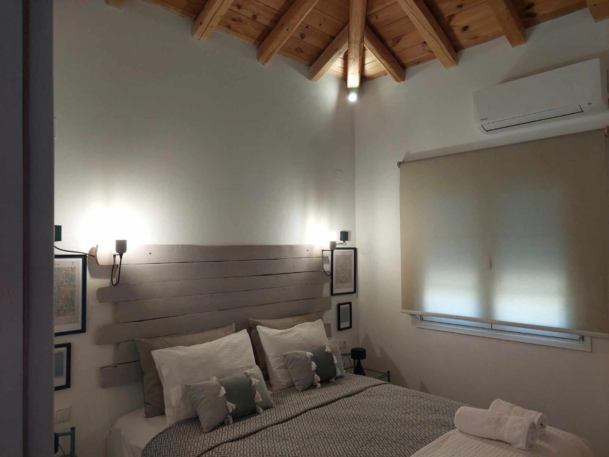 Maya Apartments, Modern And Convenient Apartments With Private Parking Skiathos Town Luaran gambar