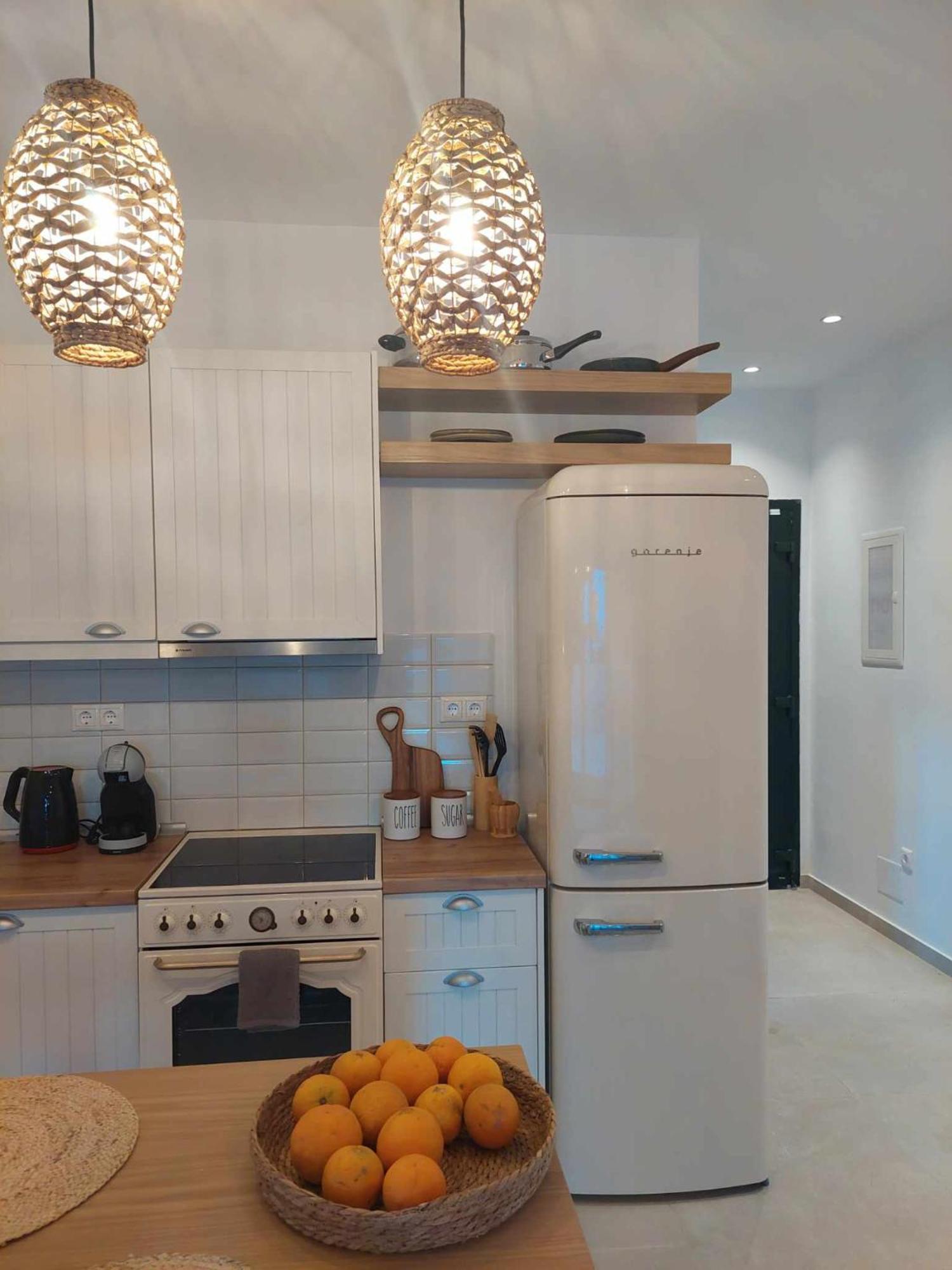 Maya Apartments, Modern And Convenient Apartments With Private Parking Skiathos Town Luaran gambar